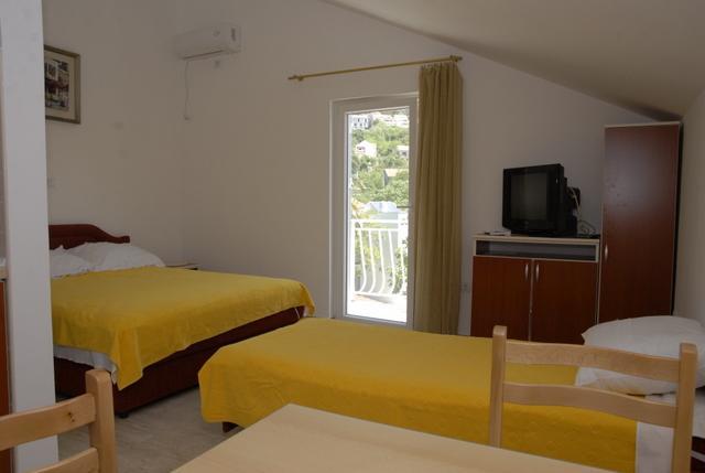 Apartments Dosljak Tivat Eksteriør billede