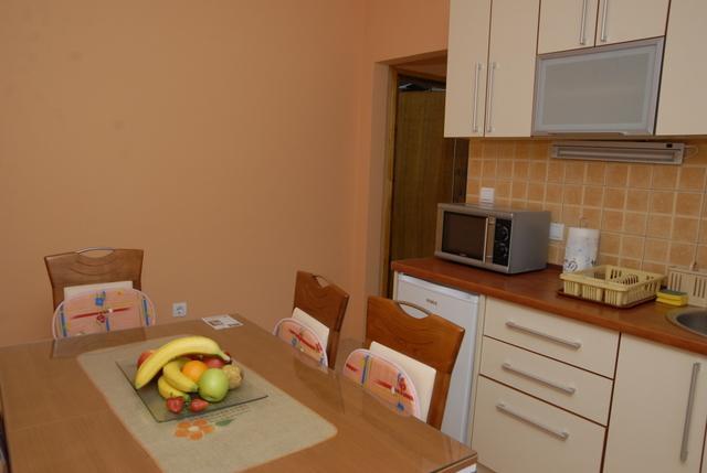 Apartments Dosljak Tivat Eksteriør billede