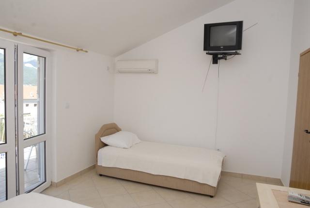 Apartments Dosljak Tivat Eksteriør billede