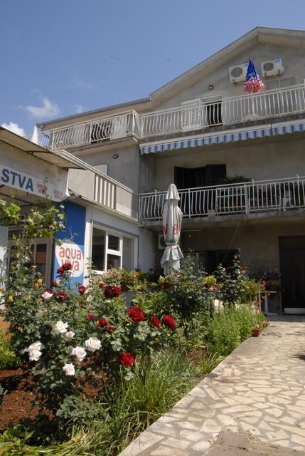 Apartments Dosljak Tivat Eksteriør billede